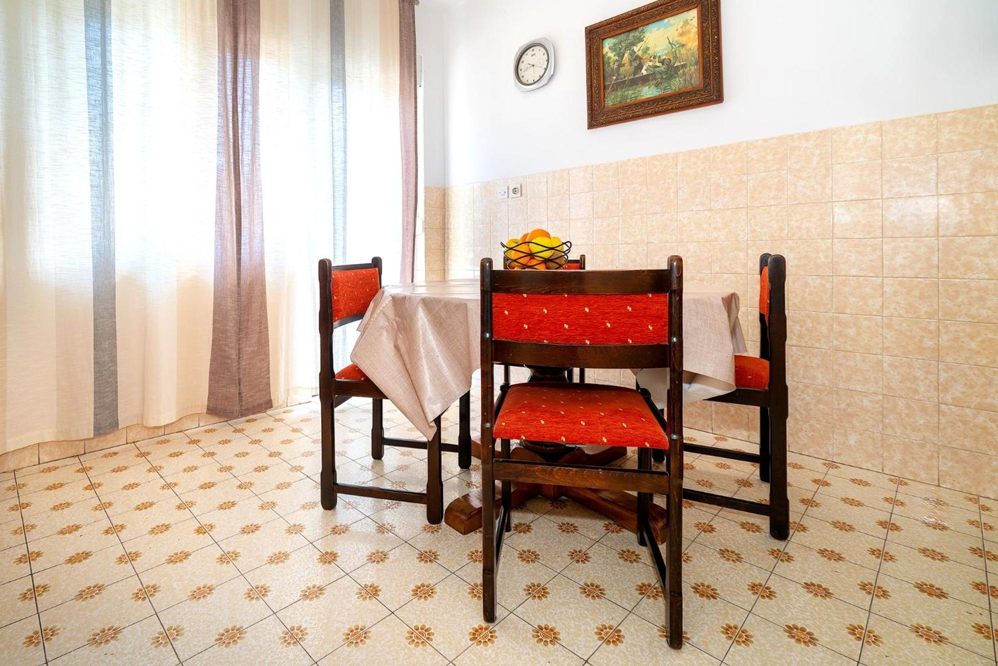 Apartments Nada & Ivan With Terrace باشْكا المظهر الخارجي الصورة