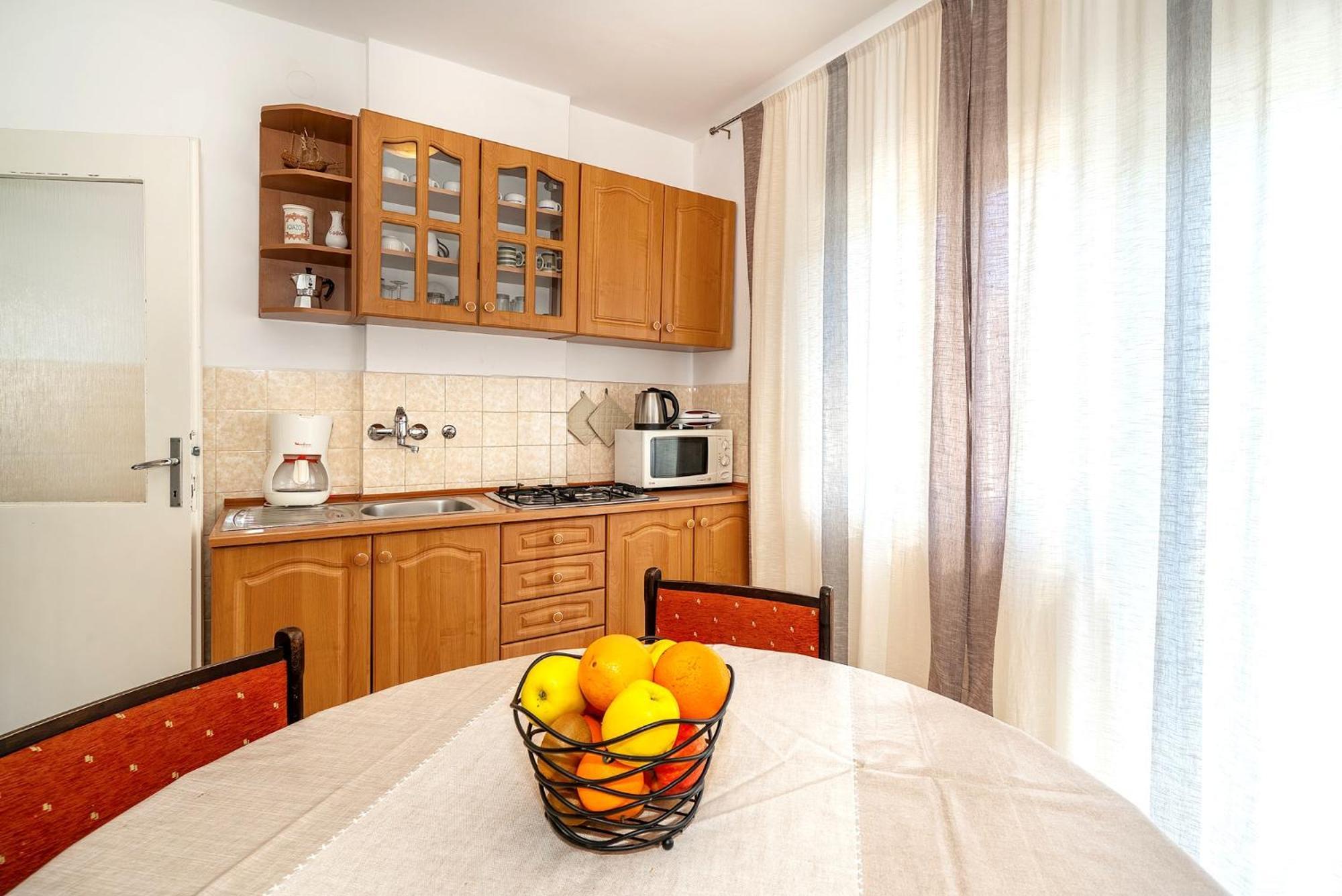 Apartments Nada & Ivan With Terrace باشْكا المظهر الخارجي الصورة