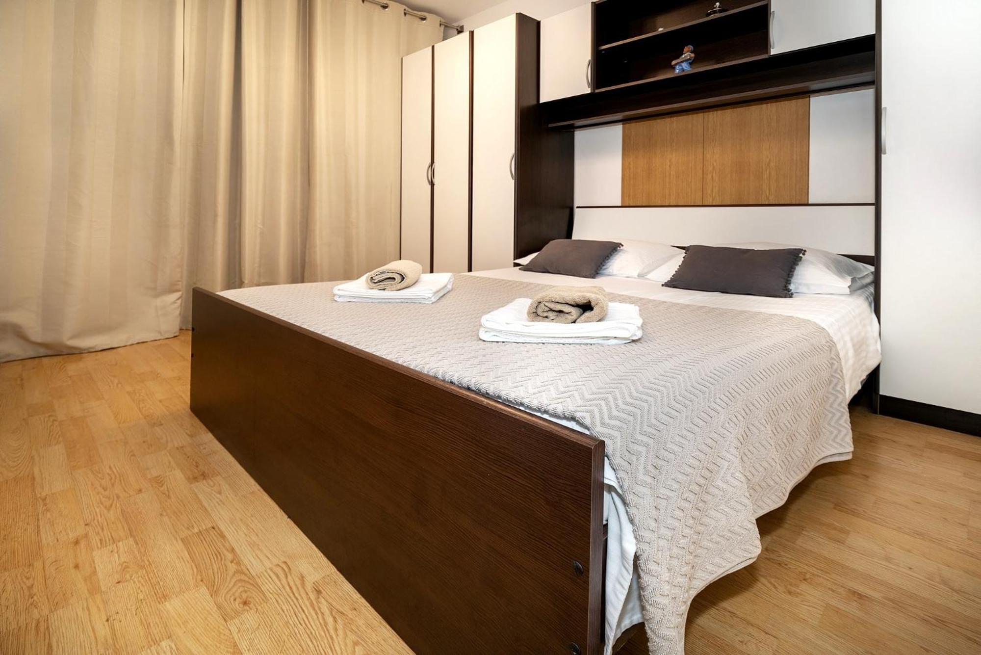 Apartments Nada & Ivan With Terrace باشْكا المظهر الخارجي الصورة
